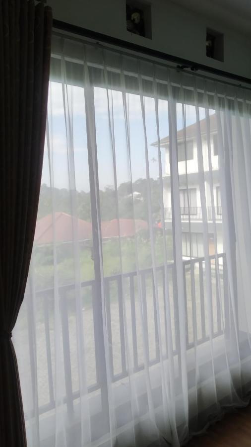 Puncak Village Hotel & Kampung Main Anak Gadok Exteriör bild